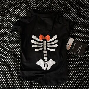 New! Cute small pet costume! Black with Orange  and white accents